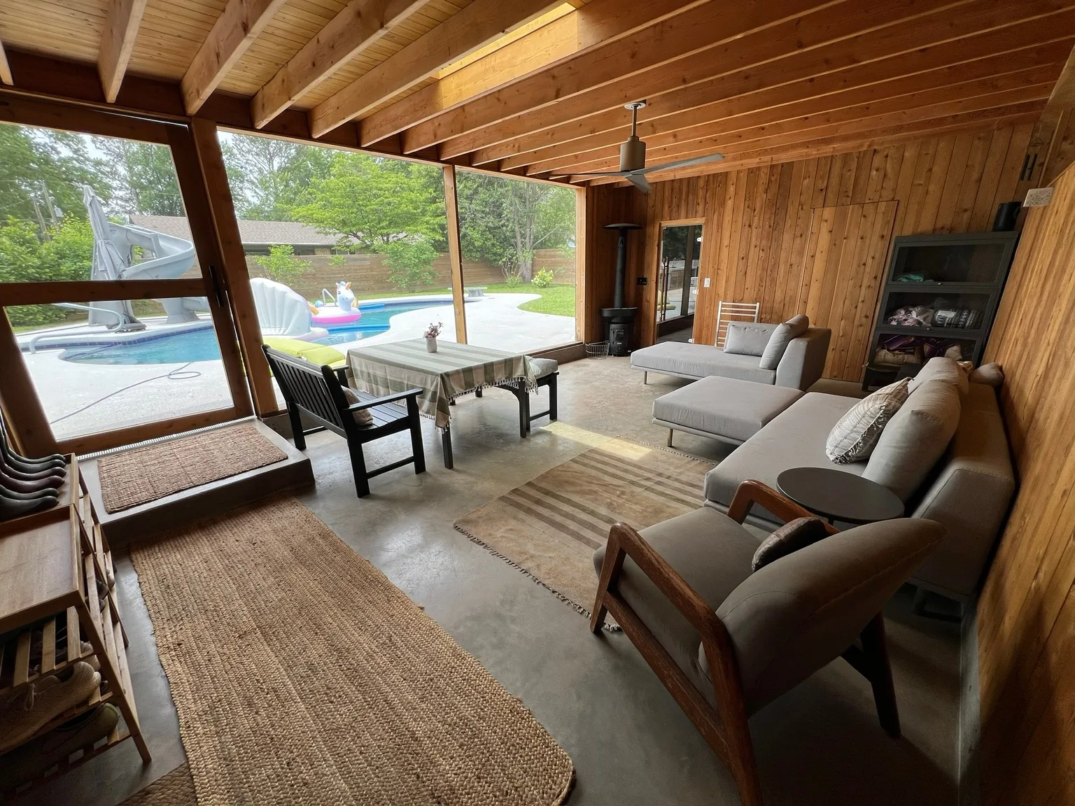Screened porch overlooking the pool